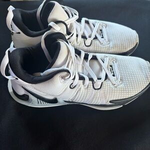 Nike LeBron White and Black Basketball Sneakers Sz12